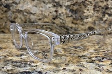 Occhiali trasparenti e argento